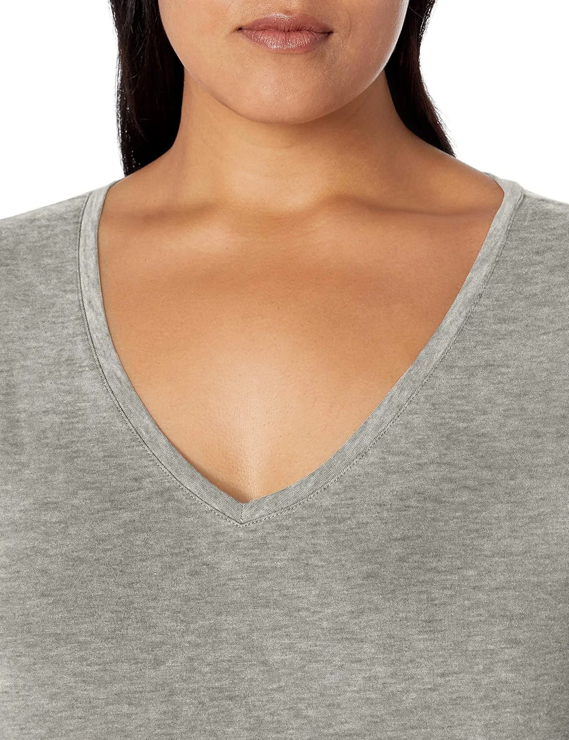 Amazon Essentials Women's Plus Size Short-Sleeve V-Neck T-Shirt, Multipacks