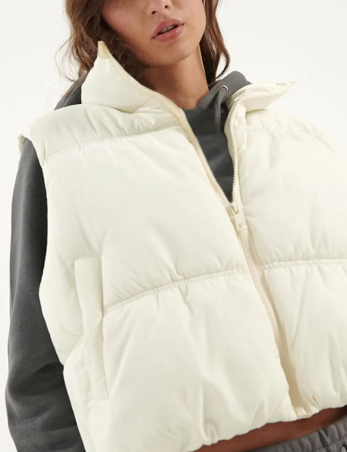 Athlisan Womens Cropped Puffer Vest Zip Up Stand Collar Lightweight Sleeveless Padded Gilet with Pockets