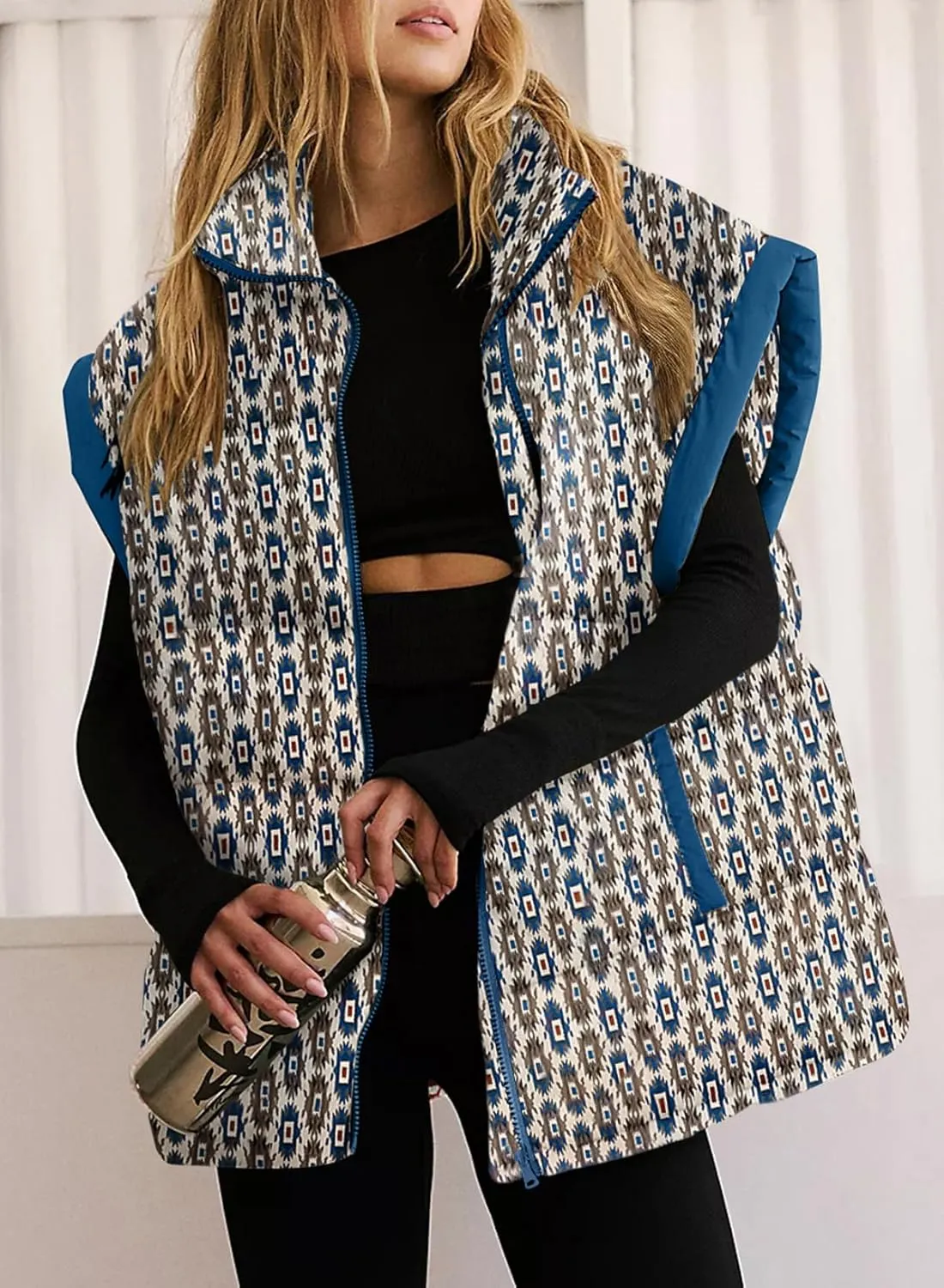 EVALESS Oversized Puffer Vest Women Lightweight Sleeveless Puffer Jacket Winter Warm Zip Up Stand Collar Vests Outerwear