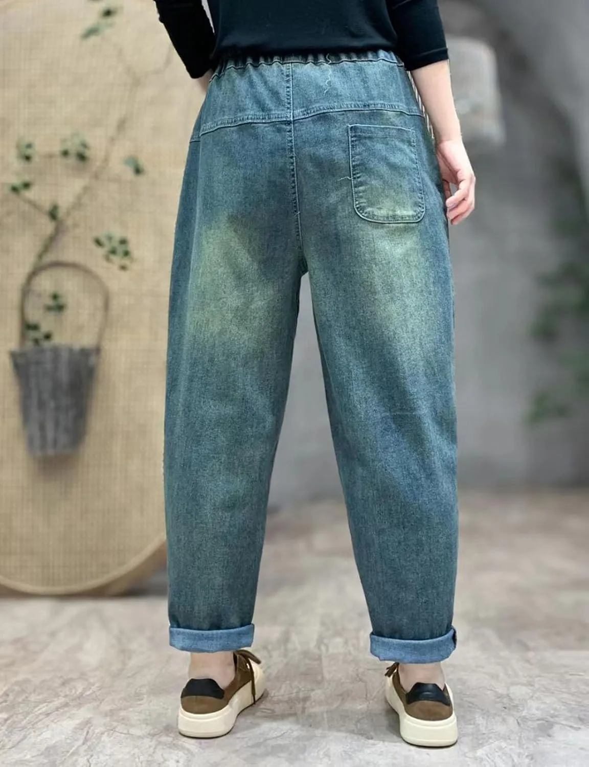 HALITOSS Women's Distressed Denim Jeans Elastic Waist Harem Cropped Pants Casual Ankle Length Trouser