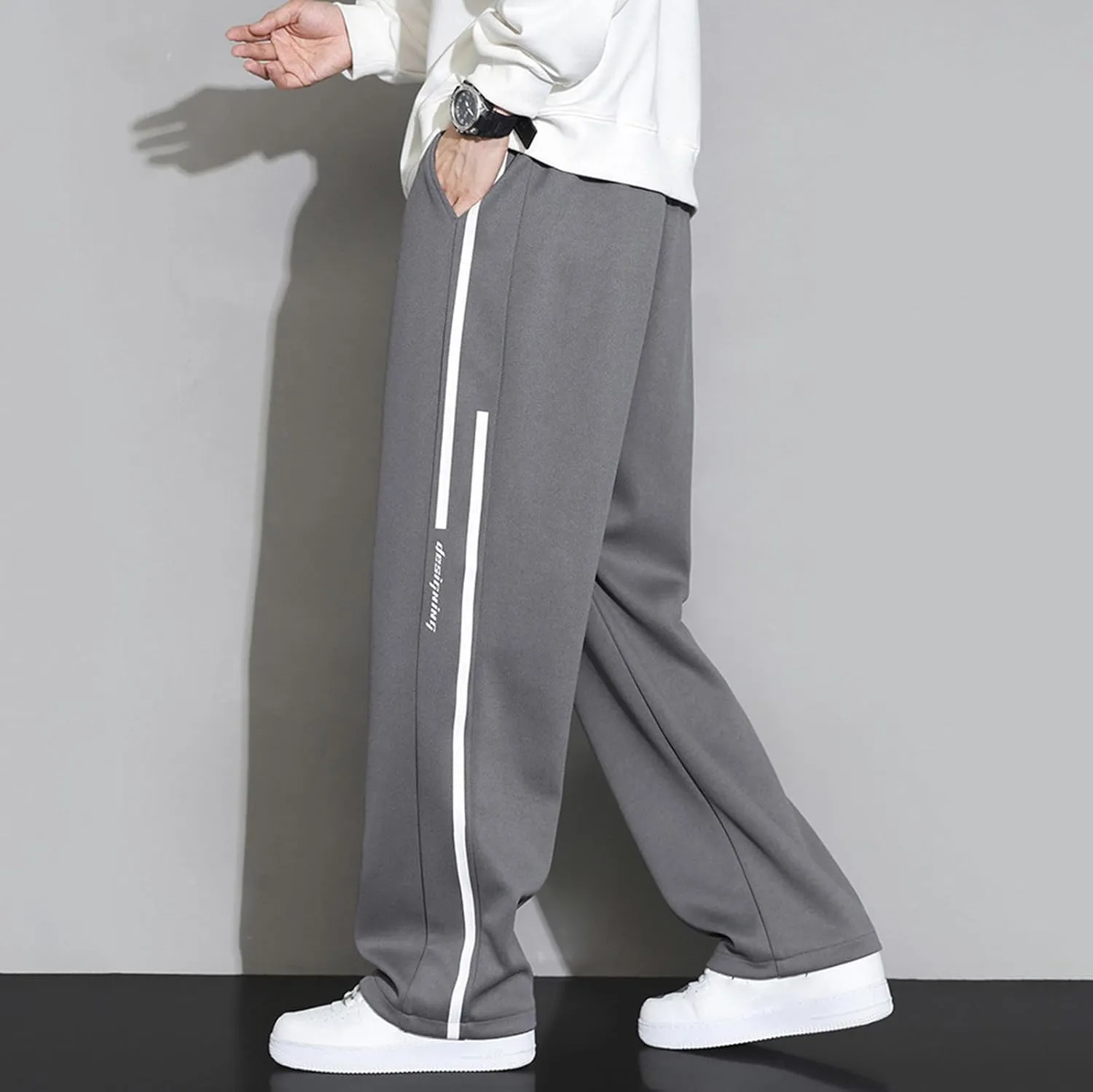 Men's Straight with Pockets and Elastic Loose Solid Color Streamlined Sports Casual Night Stretch Pants for Men