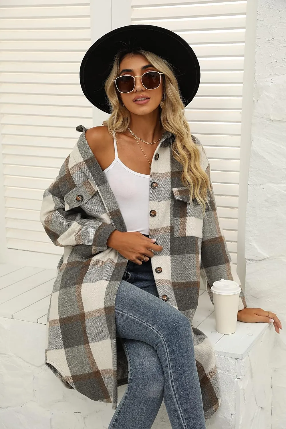 SeekMe Women's Oversized Flannel Plaid Shacket Jacket Flap Pocket Lapel Button Down Long Shirt Jackets