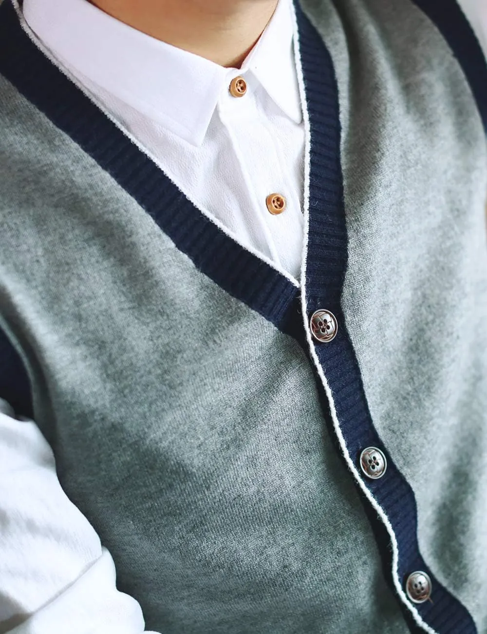 TopTie Men's Sweater Cardigan Vest Slim Fit Stylish Button Down Knitted
