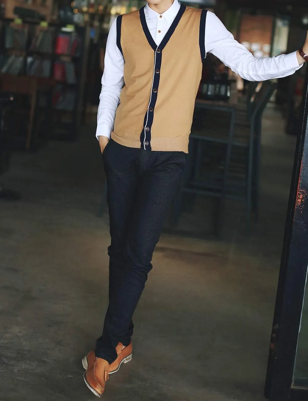 TopTie Men's Sweater Cardigan Vest Slim Fit Stylish Button Down Knitted