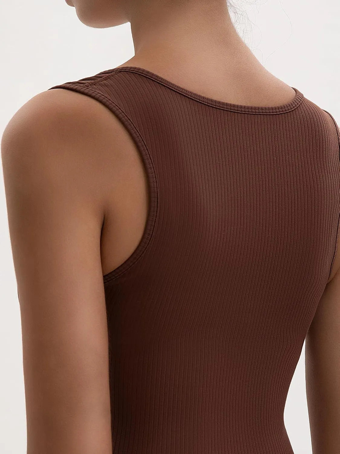 Women's Crop Tank Top Ribbed Sleeveless Shirts Wide Strap Square Neck Casual Basic Tanks 2025 Summer for Workout