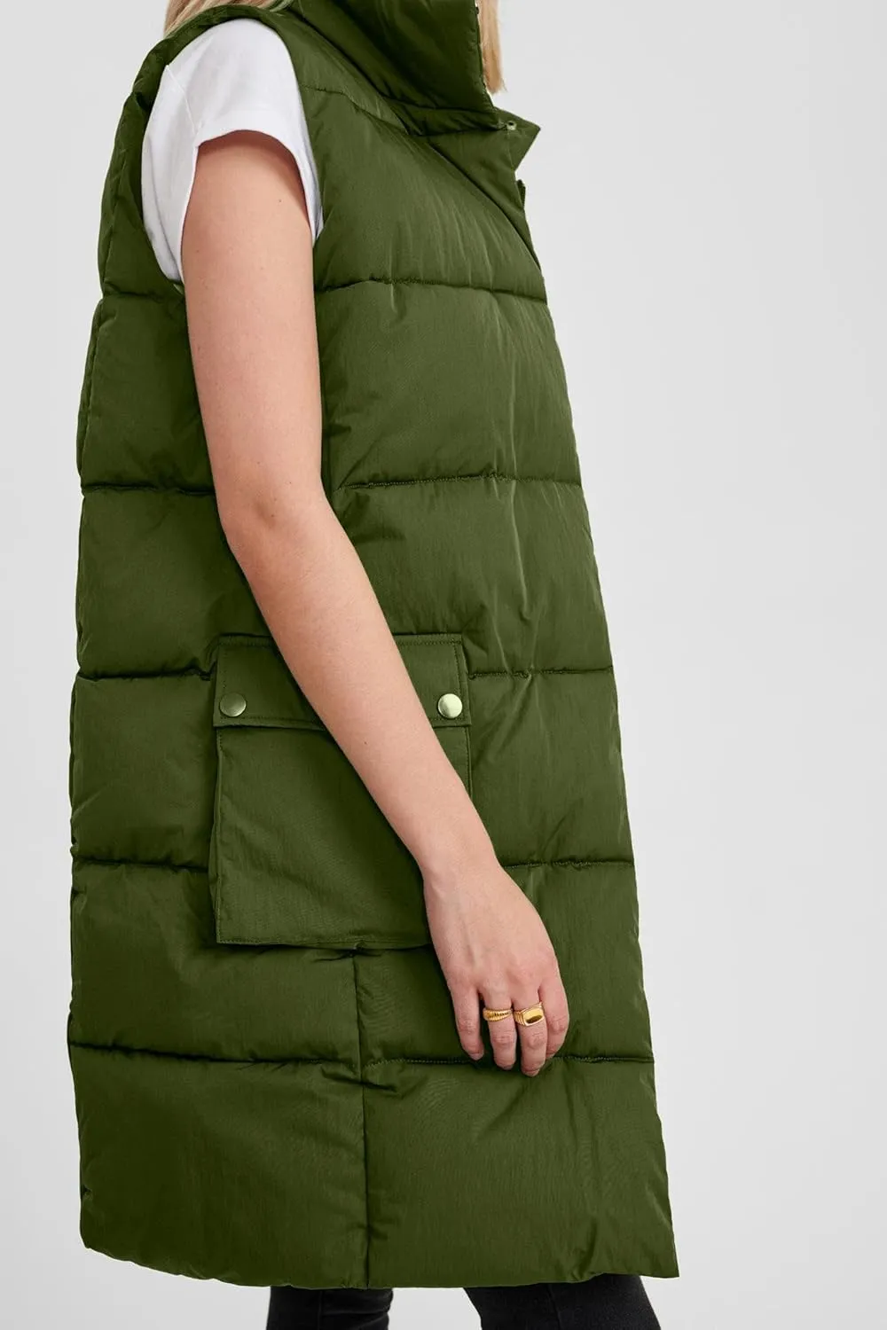 Women's Long Puffer Vest Oversized Stand Collar Quilted Lightweight Sleeveless Vests Outerwear Jacket