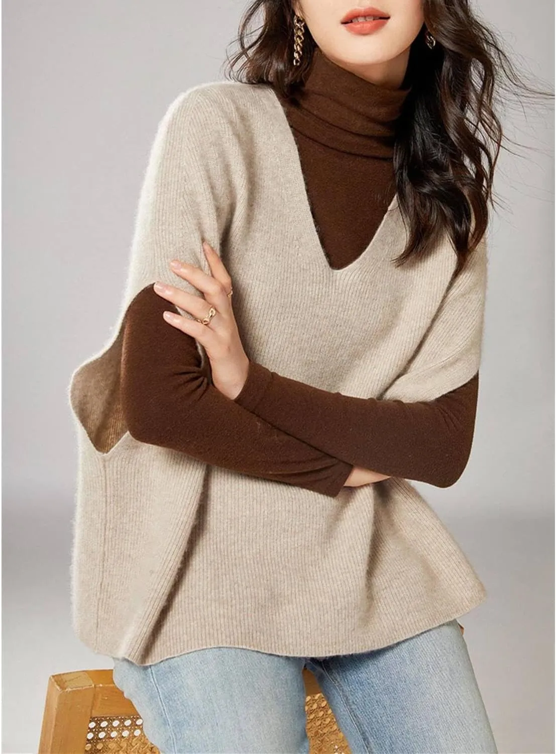 Women's Sweater Vest 100% Merino Wool Lightweight Sleeveless Pullover V-Neck Knit Basic Vest Short Tops