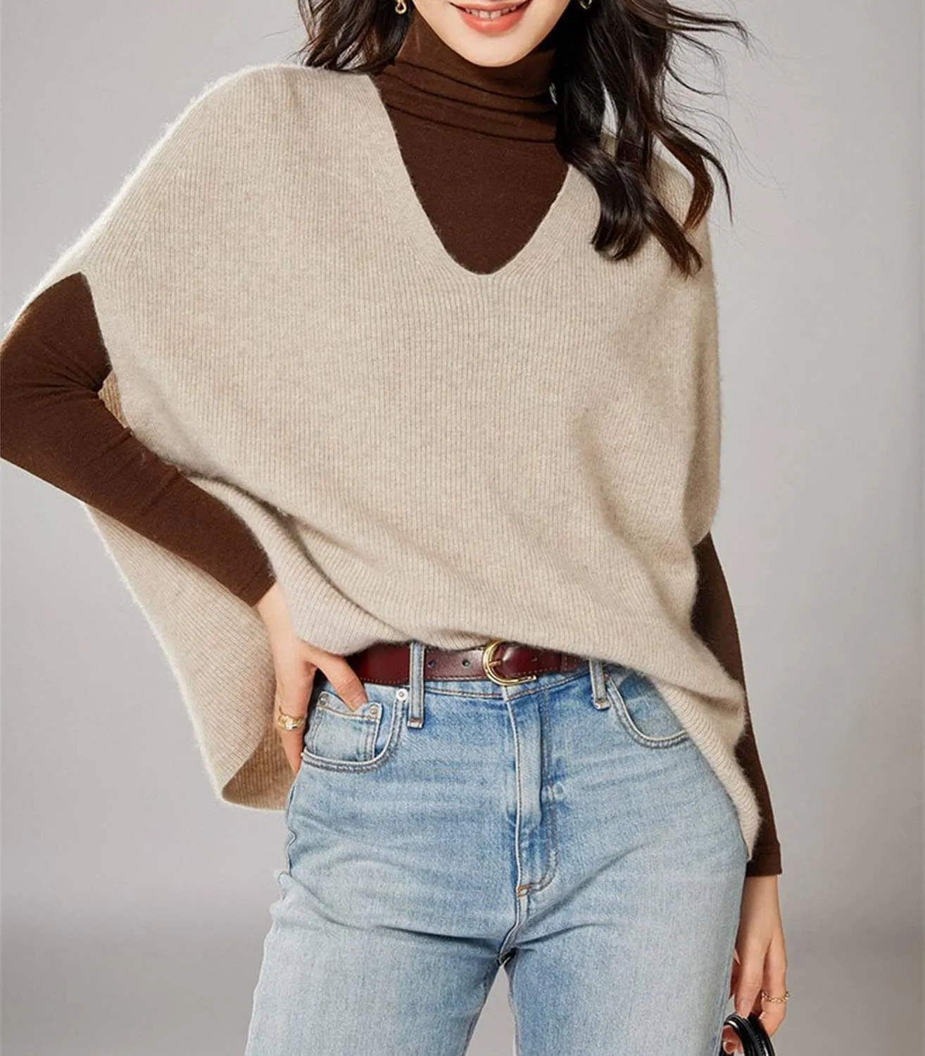 Women's Sweater Vest 100% Merino Wool Lightweight Sleeveless Pullover V-Neck Knit Basic Vest Short Tops
